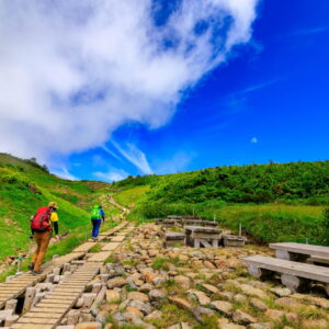 「体力ないかも…」でも大丈夫！気軽に始める登山の持ち物ガイド